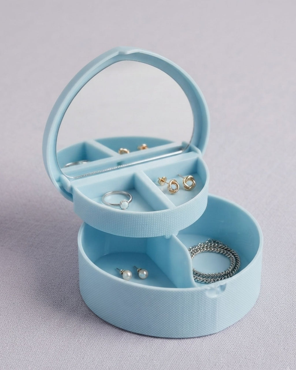 Portable jewelry organizer/box