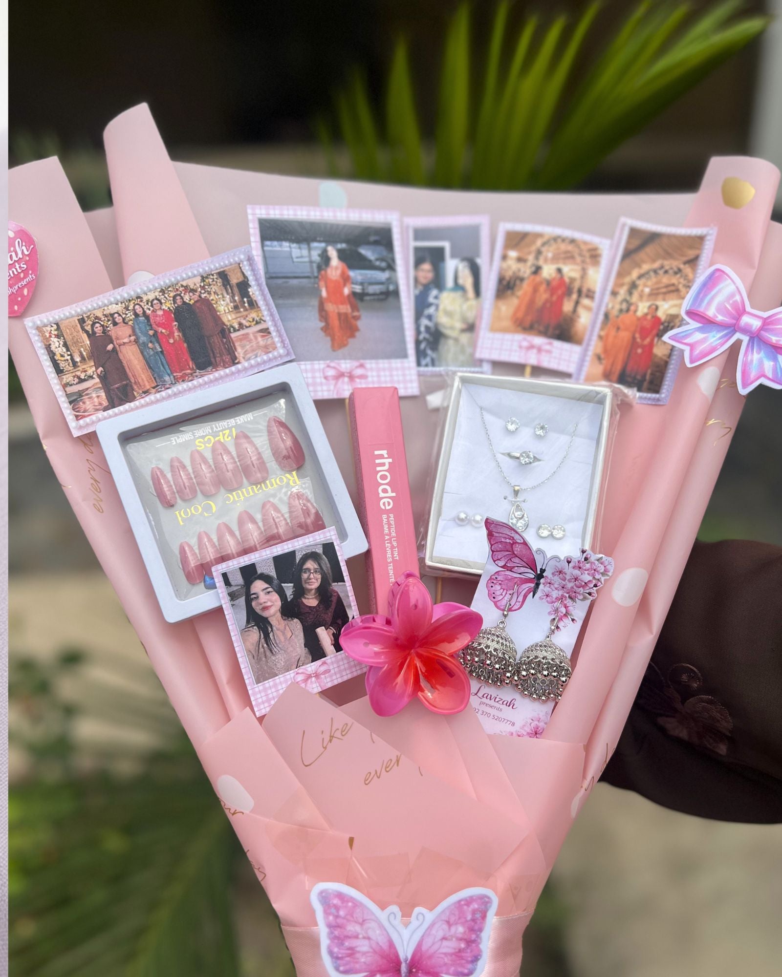 Customized Photo Gift Bouquet